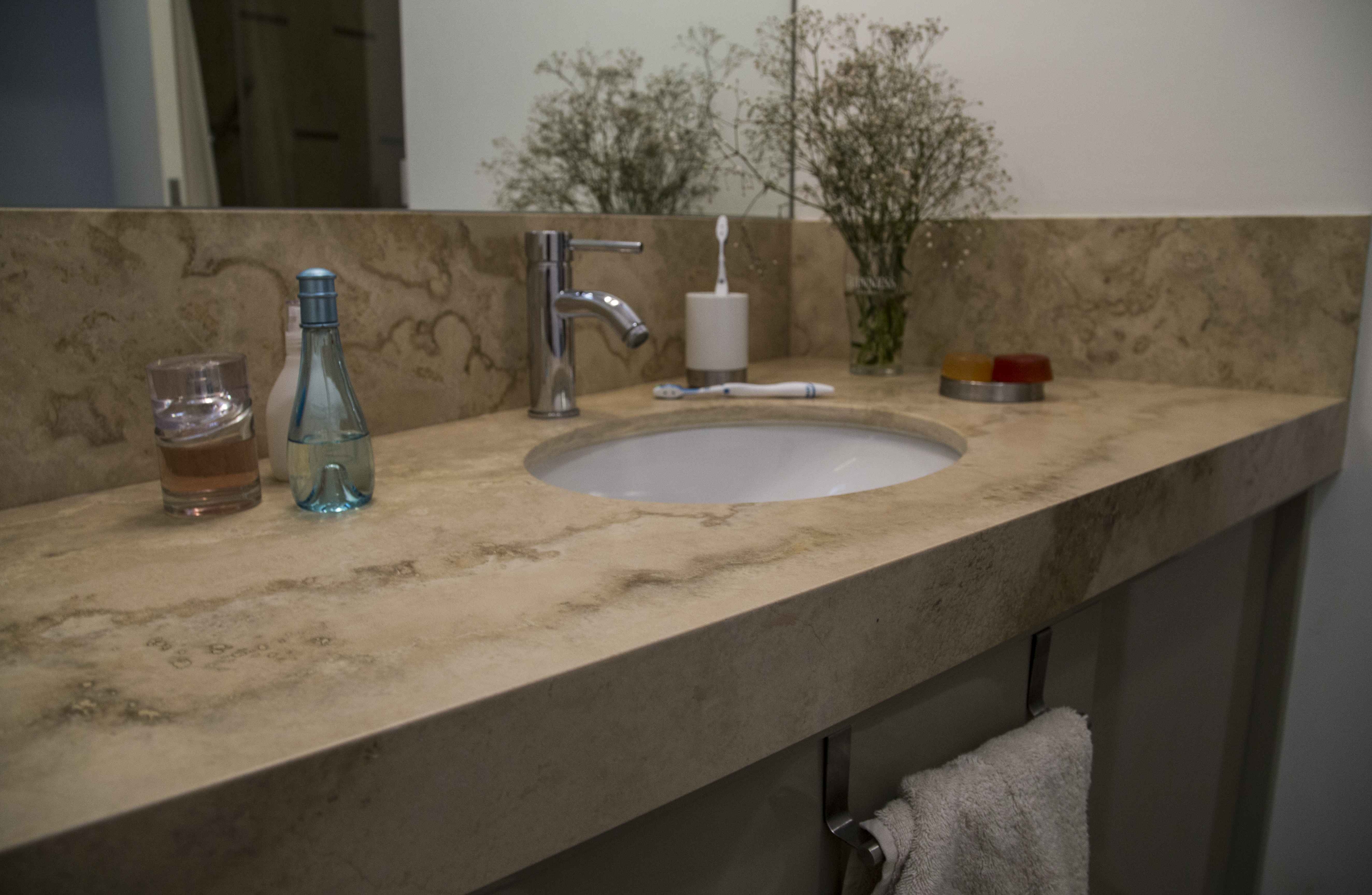 TUSCANY CREMA BATHROOM TRAVERTINE