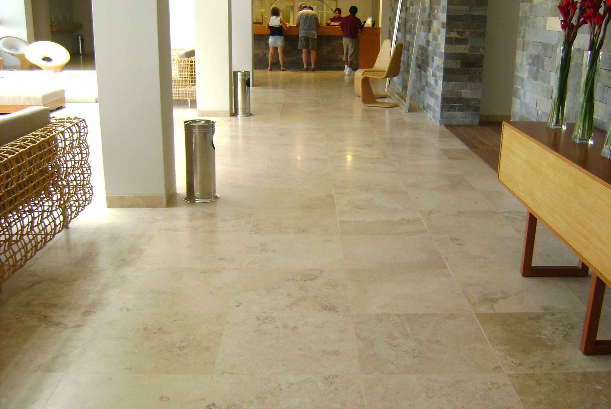 CLASSICO LA FLORA - HOTEL TRAVERTINE