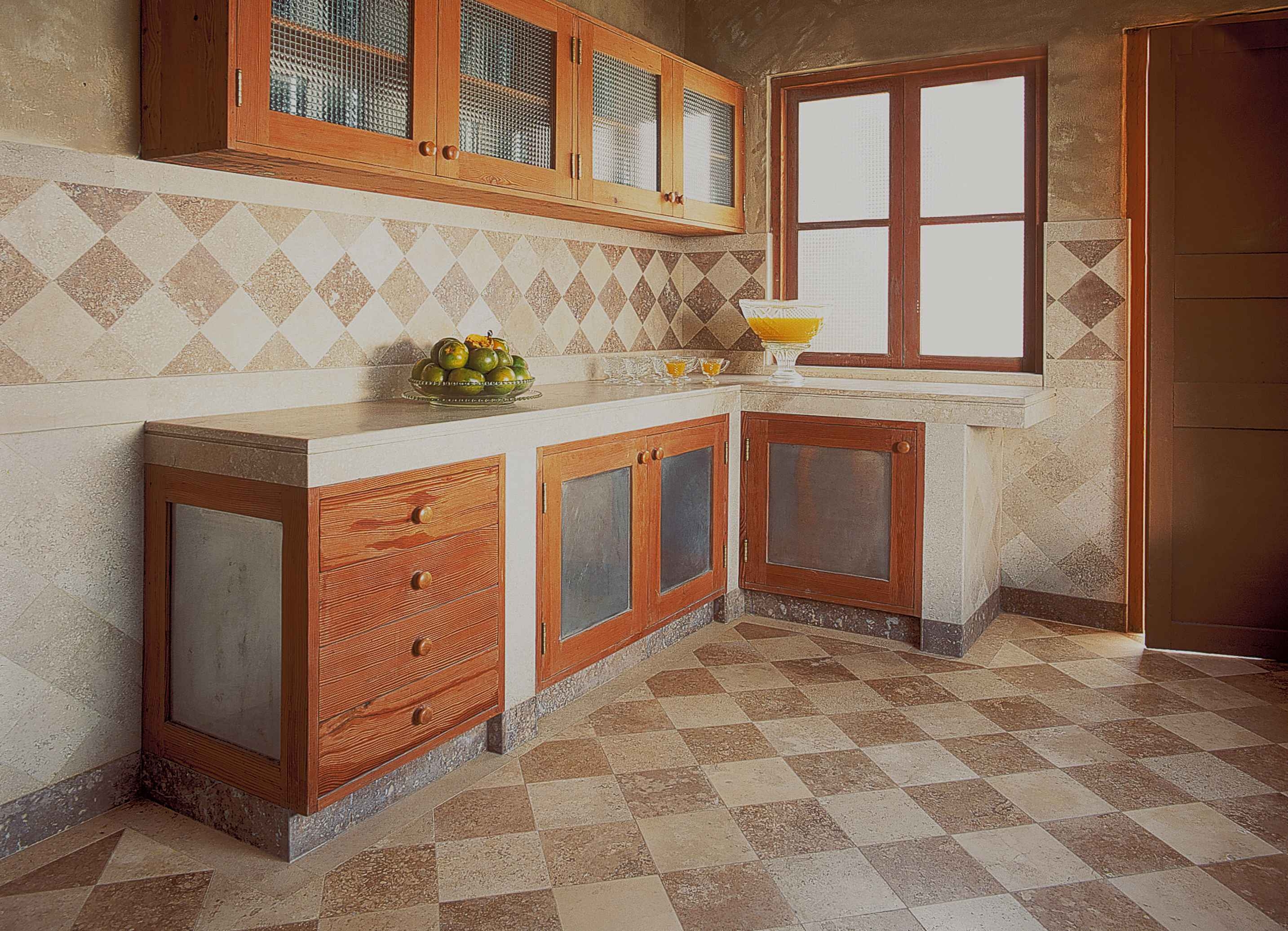 CLASSICO LA FLORA - KITCHEN TRAVERTINE