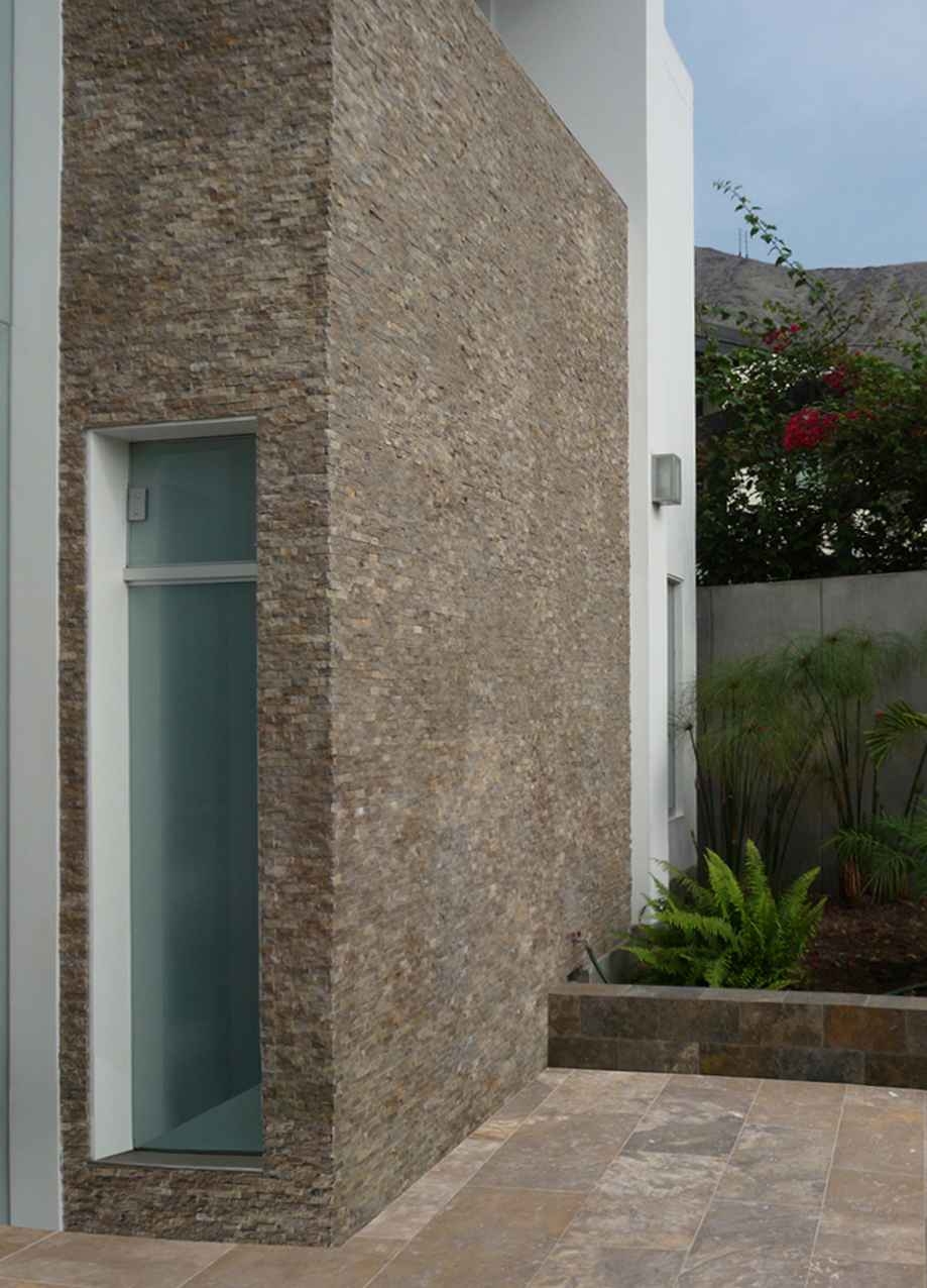 CRETA OUTDOOR CLADDING TRAVERTINE