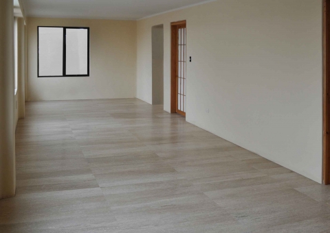 CLASSICO VEIN INDOOR FLOORING TRAVERTINE