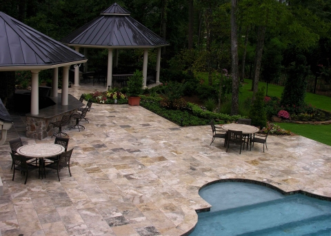 STORM OUTDOOR TRAVERTINE